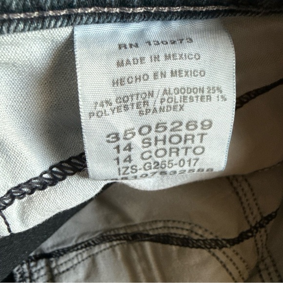 Lee Women’s Size 14 Short Classic Fit Straight Leg Jeans - Picture 11 of 12